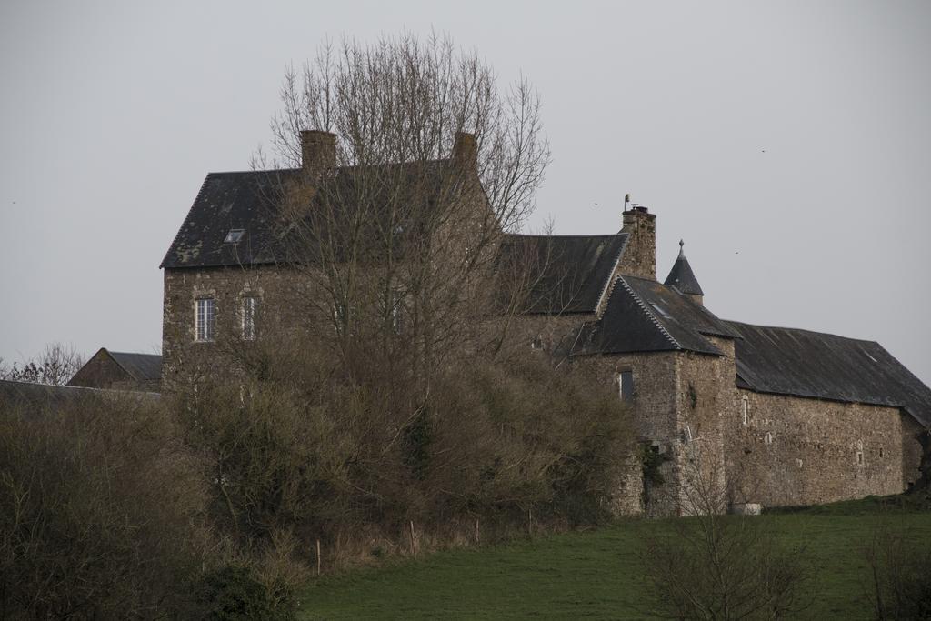 Le Chateau De Claids Saint-Patrice-de-Claids Экстерьер фото