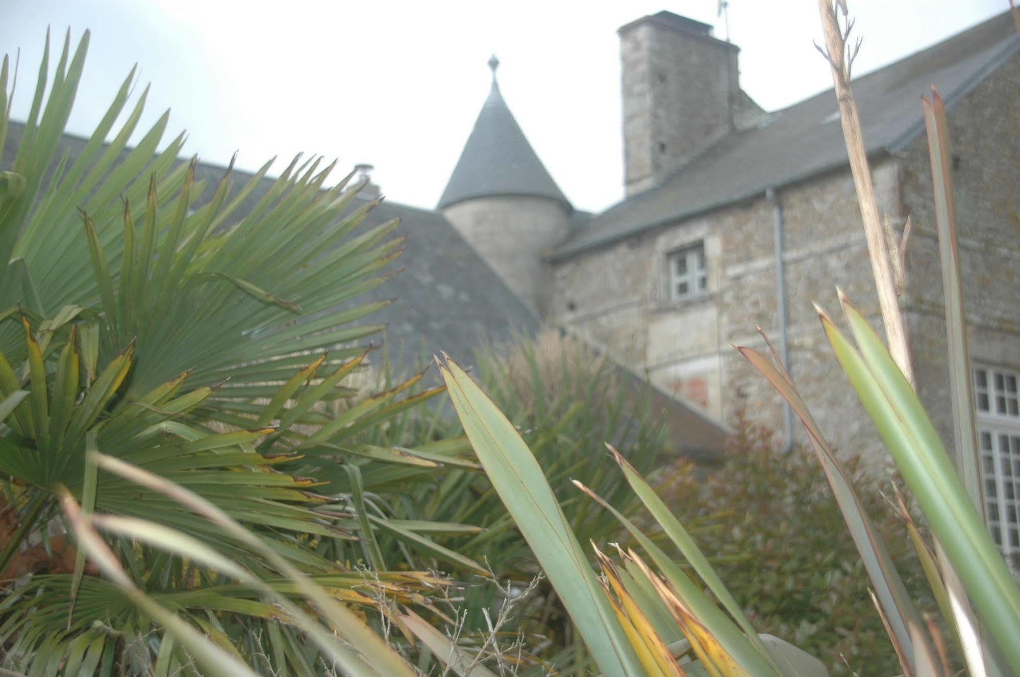 Le Chateau De Claids Saint-Patrice-de-Claids Экстерьер фото